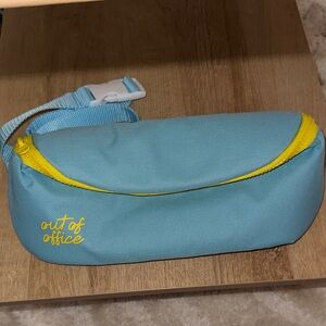 NWOT Insulated Fanny Pack